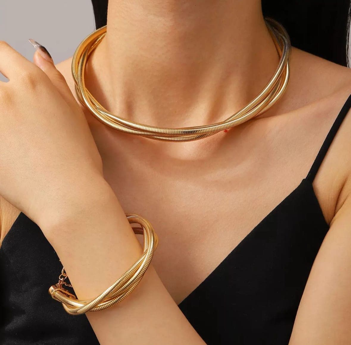 Interwined Necklace and Bracelet set