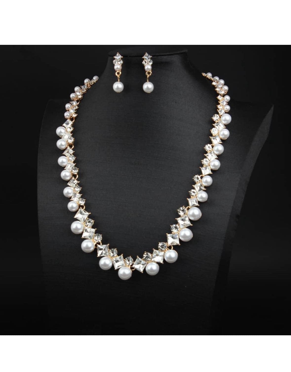 Pearl Necklace set