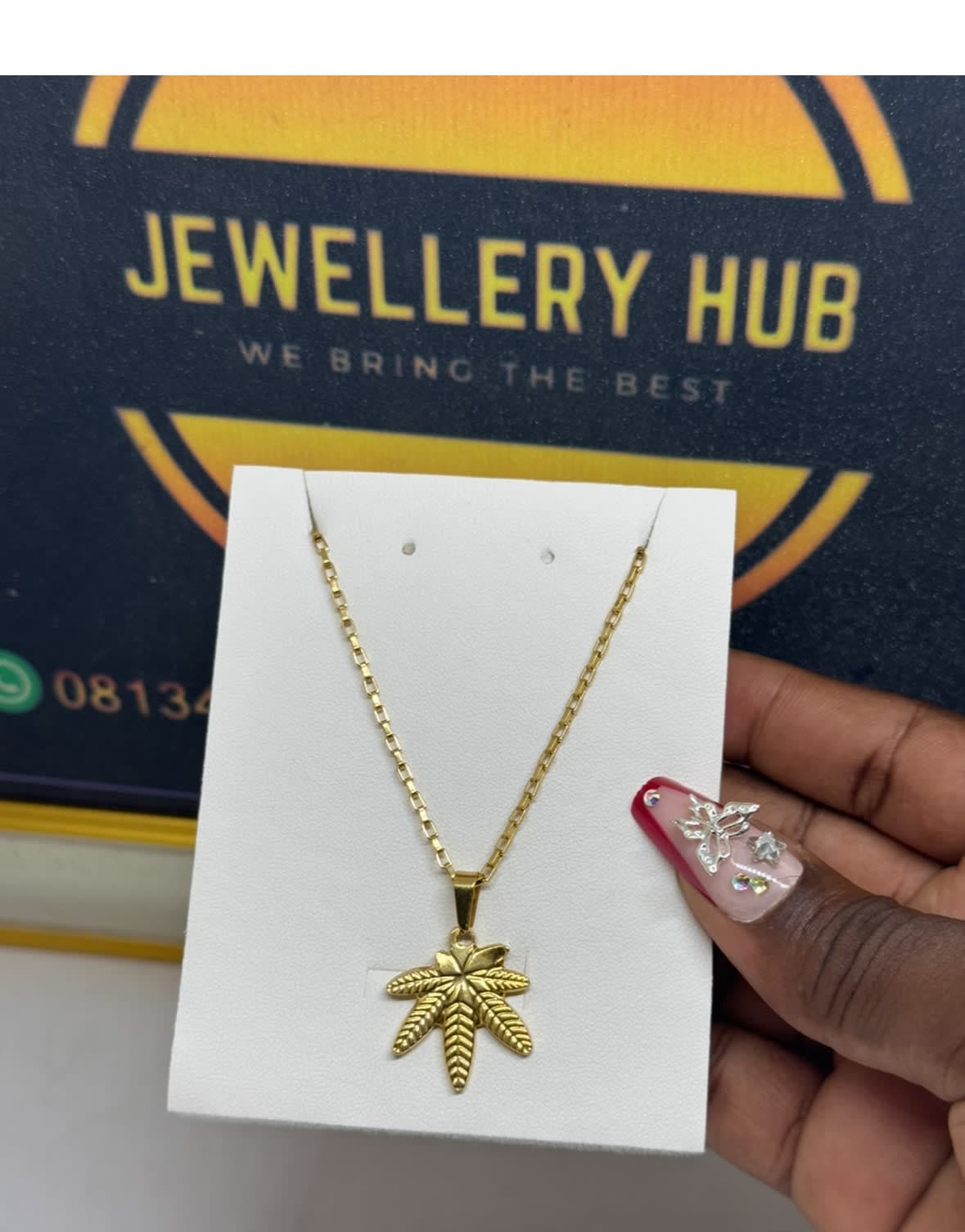 Weed pendant necklace