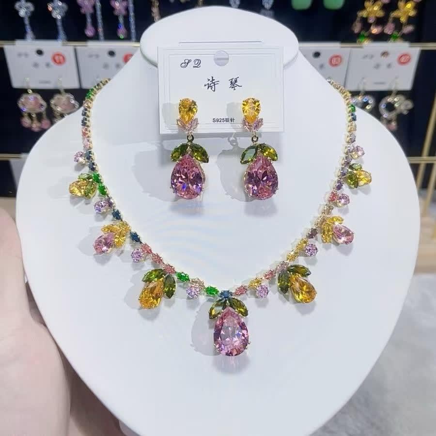 Owambe Necklace set